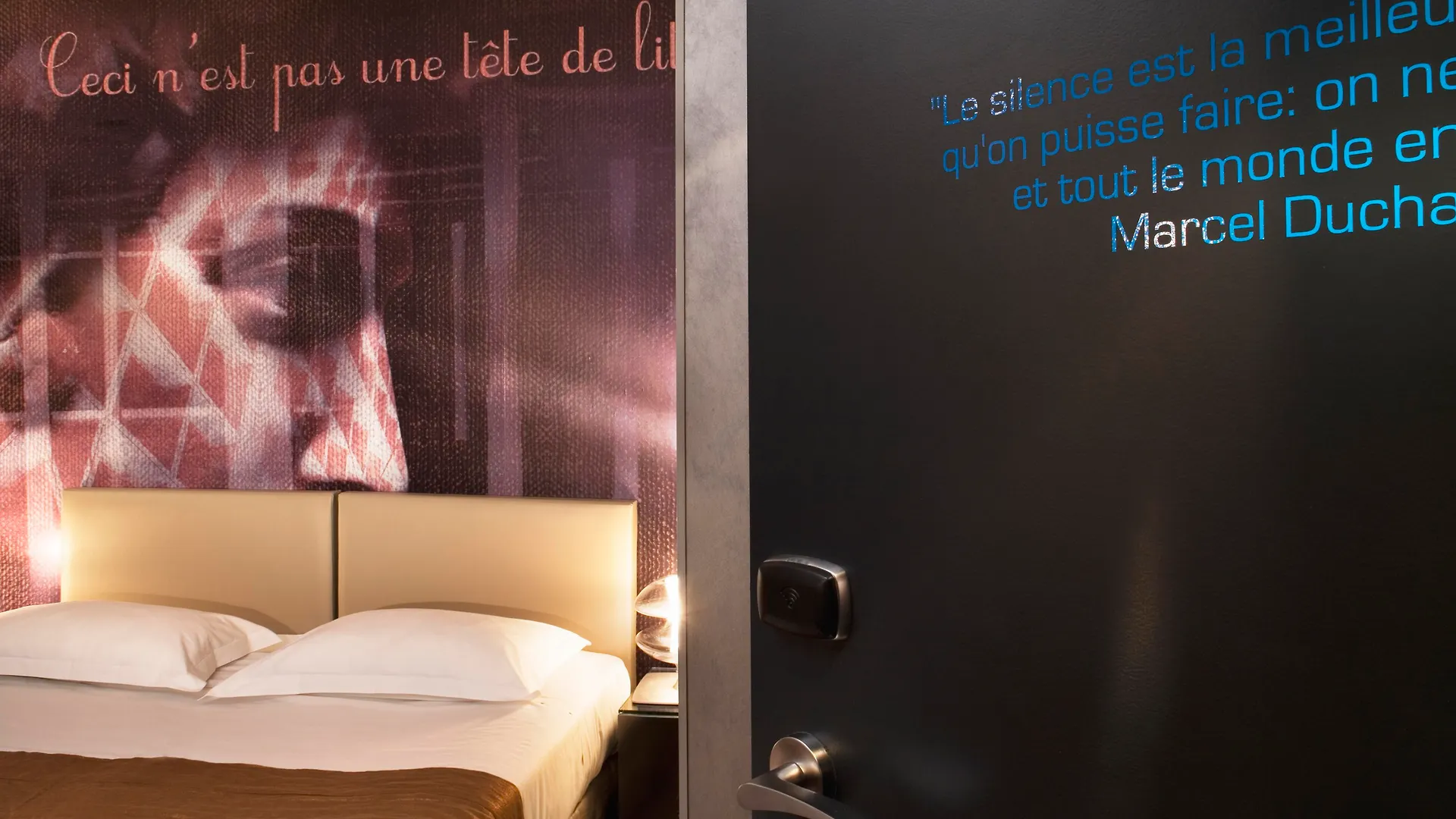 A La Des Artistes 3*