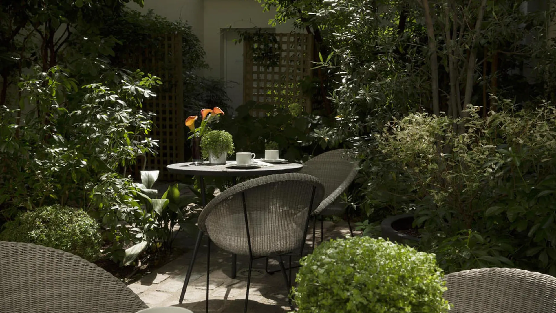 Hotel A La Des Artistes Paris